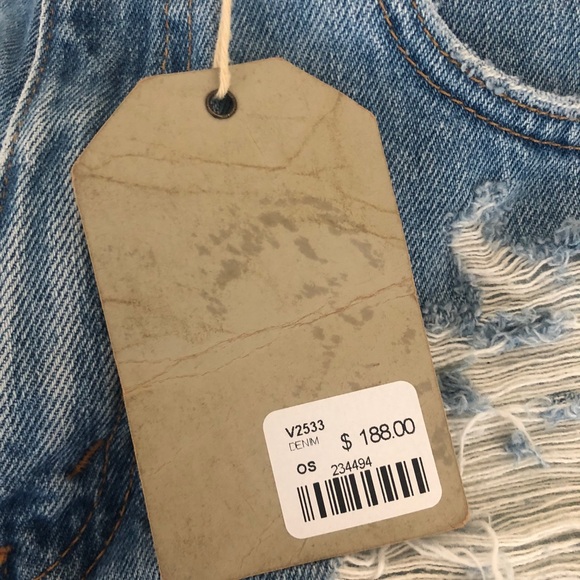 LF Levi Jean Shorts - Picture 3 of 3